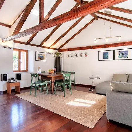 Semesterbostad House Corte *
